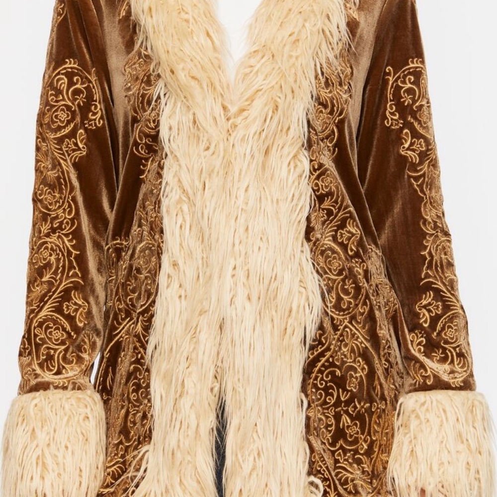 Faux Fur - Trim Embroidered Coat NWT - Picture 4 of 13